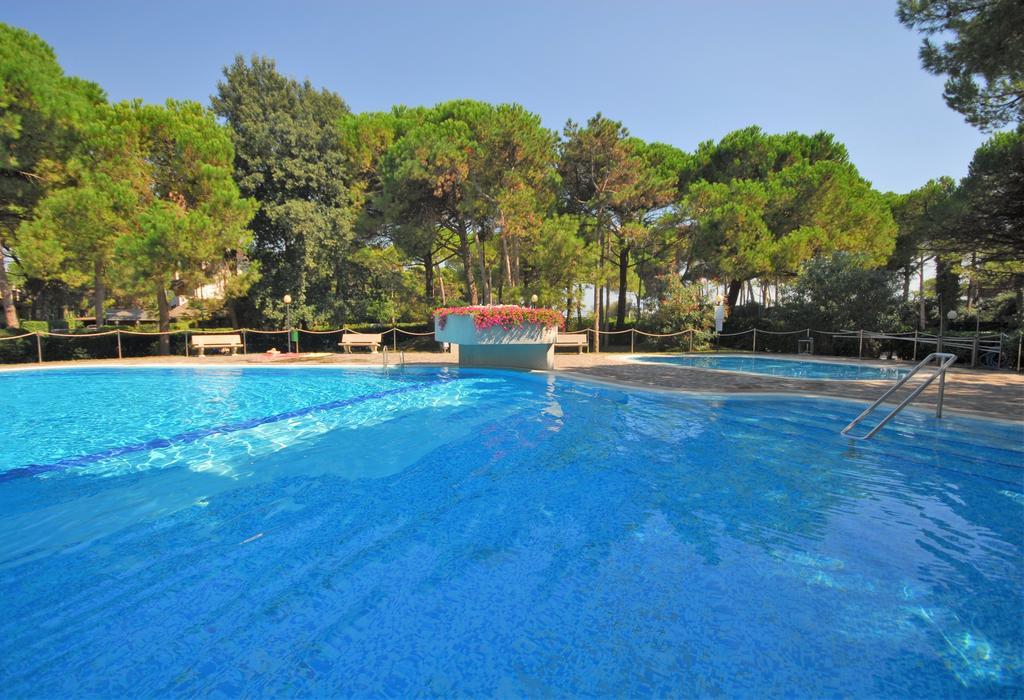 Appartamenti Meridiana Lignano Sabbiadoro Ngoại thất bức ảnh